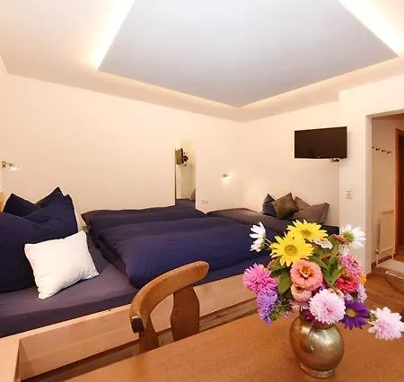 Haus Saler Bed & Breakfast 3*