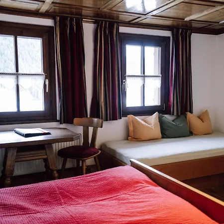 住宿加早餐酒店 萨勒住宿加早餐旅馆 3*