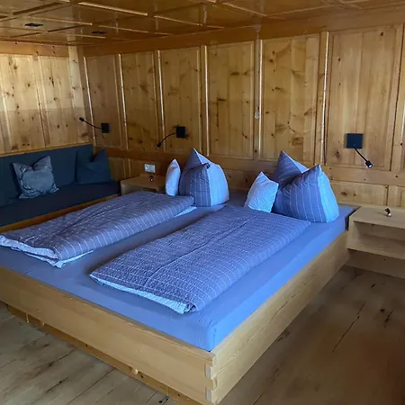 Haus Saler Bed & Breakfast 3*