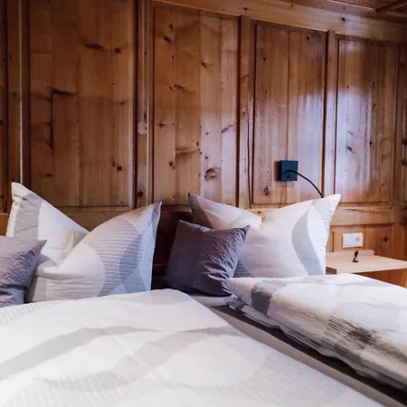 萨勒住宿加早餐旅馆