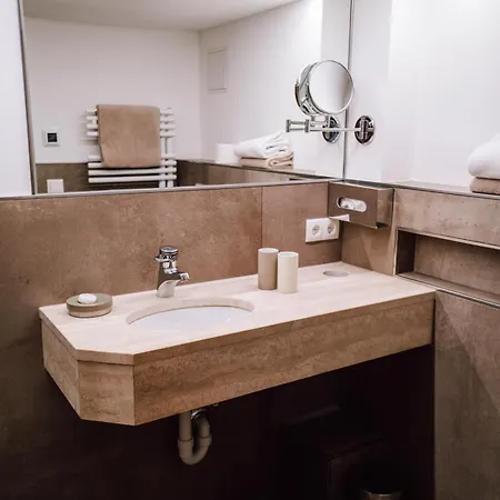 Haus Saler Bed & Breakfast