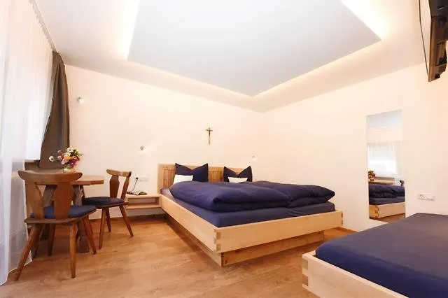 Frühstückspension Haus Saler 3*